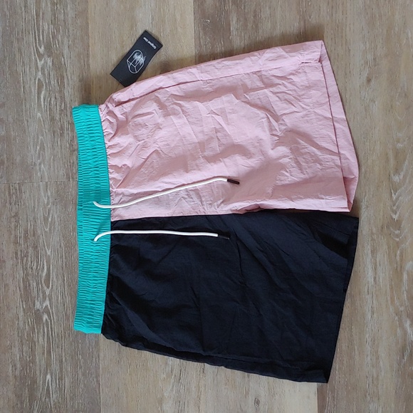 NWT Original Use Men's Colorblock 100% Nylon Unlined Swim Trunks Size S - Picture 1 of 6